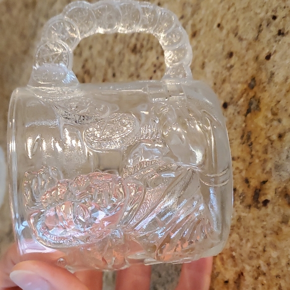 Set of 4 vintage Batman embossed glass mugs - Picture 3 of 15